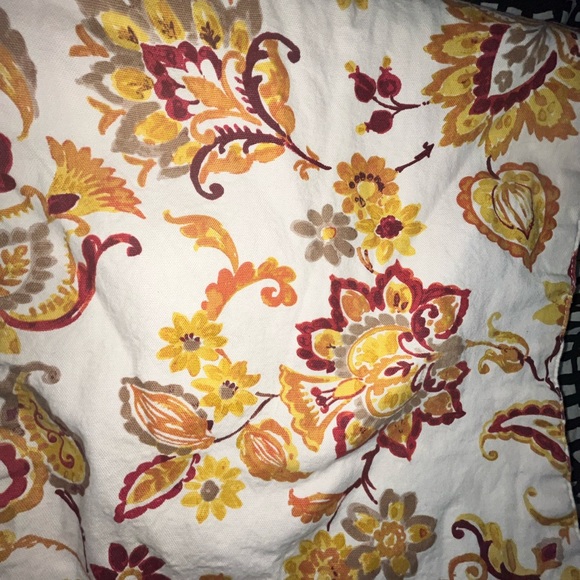 64” x 15”~table runner. Burnt Orange, brick red, yellow floral Great Condition! - Picture 12 of 16